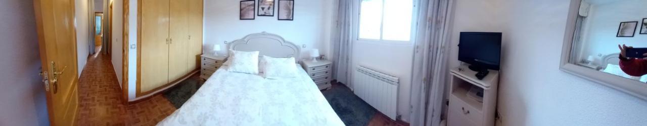 Casa De Huespedes Villa De Las Hortensias Bustarviejo Zewnętrze zdjęcie